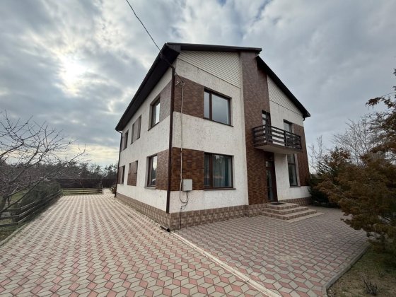 Продам шикарный Дом в Матвеевке.