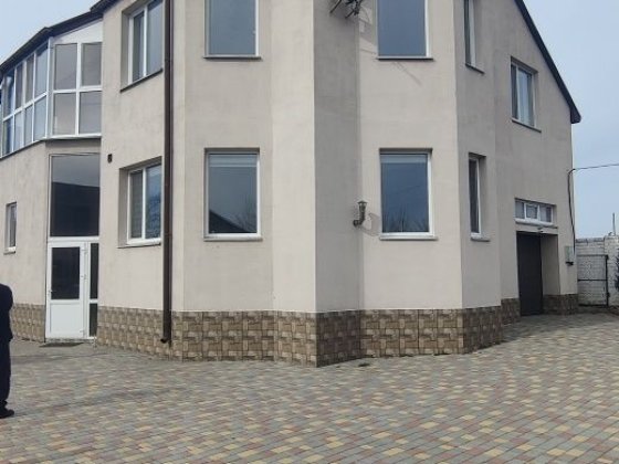 Продаётся 2-х этаж.дом в Матвеевке