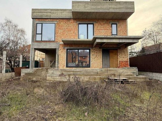 Современный новый дом с террасой и видом на море в Совиньон-1. Одеса