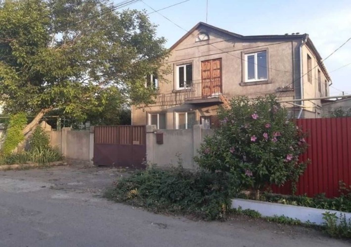 СРОЧНО Дом Ремонт Участок 4 сотки Ленпоселок - фото 1