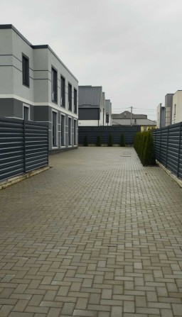 Топова пропозиція! Дуплекс 150м2  газ  4 сот озеленення 125000 - фото 1