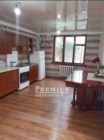 Будинок 70 кв.м в межах міста. Чудова локація. - фото 1