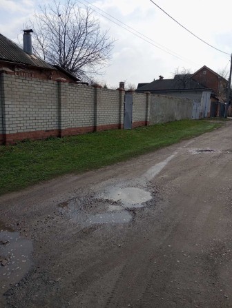 Продам 1/2 часть дома 4ситки. - фото 1