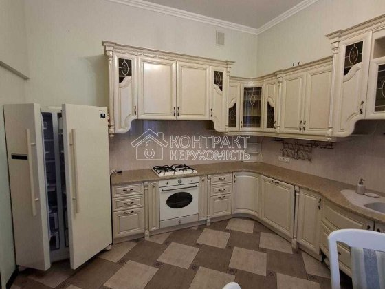 Терміново зниження ціни!!!!Продажа дома Салтовка котедж 307 м2, з бомбосховищем, м. Студентська Харьков