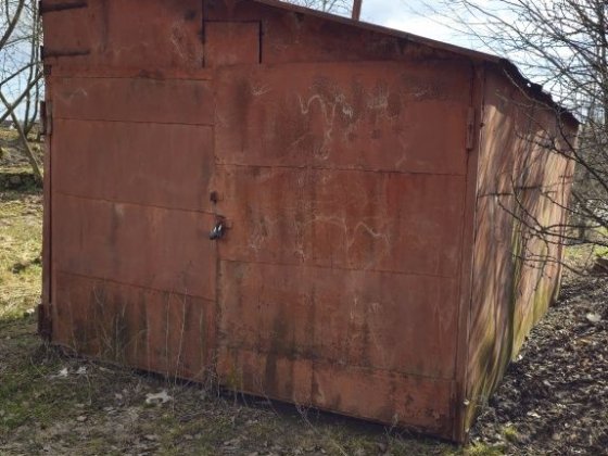 Продаж металевий гараж