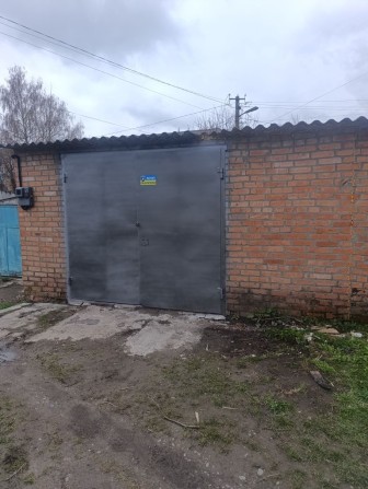 Продам гараж  з світлом та оглядовою ямою - фото 1