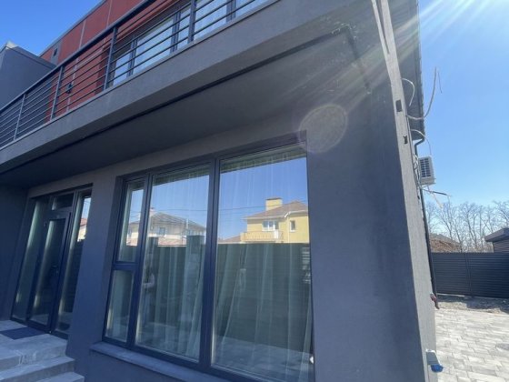 Продається дуплекс в дуже гарній локаціі Петропавлівська Борщагівка