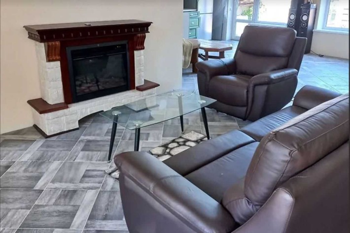 Продам 2-х этажный дом на Фонтане с ремонтом - фото 1