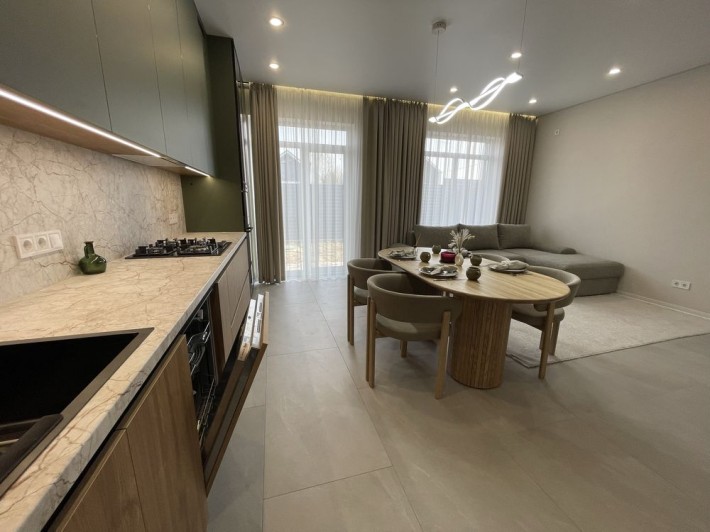 Продається дуплекс 125 м.кв. з ремонтом, меблями та технікою - фото 1