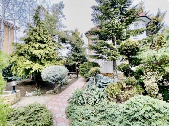 Фонтан. Хозяйский дом на 7 сотках земли с Госактом. Одесса