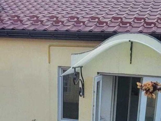 Продам 2/3 будинку в  Основному районі Харків