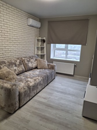 СРОЧНО!Продам квартиру 42м² ЖК Счастливый 2!Газ!Ремонт!Дафи!Безнал! - фото 1