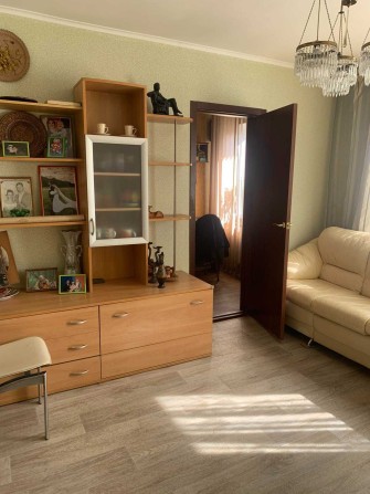 Продам добротные пол дома метро «Киевская» - фото 1