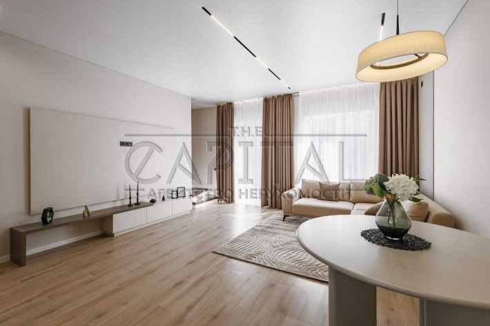 Продаж тауна з ремонтом / повністю новий / Петропавліська борщагівка /  88м2 - фото 1