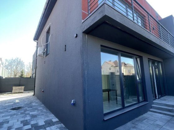 Продається дуплекс з новесеньким ремортом Петропавлівська Борщагівка