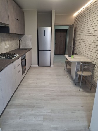 СРОЧНО!СДАМ 1к ЖК Счастливый-2!Свет не откл.!Дафи!Первая сдача! - фото 1