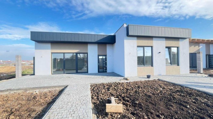 Продам одноэтажный дом на Золотой горке. - фото 1