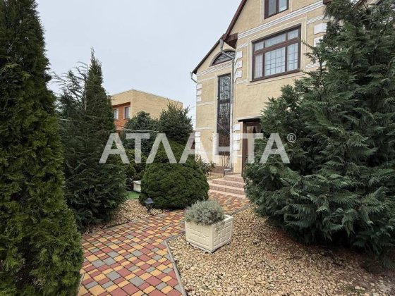 Капитальный дом на 10 станции Большого Фонтана Одеса