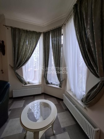 Продам будинок котедж 307 м2, з бомбосховищем,  м. Студентська - фото 1