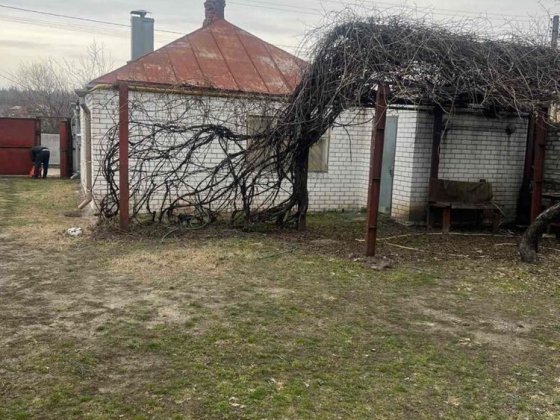Частный дом с хозяйством Харків