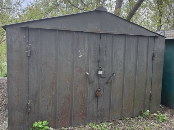 Продам металевий гараж Кременчуг
