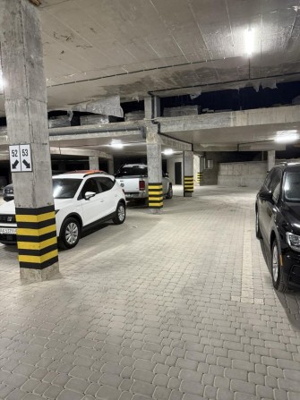 Готові Паркомісця в багаторівневому паркінгу з ліфтом, укриття _OL - фото 1