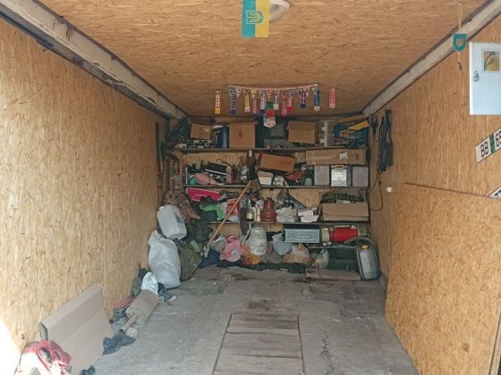 Продам гараж В кооперативе автомобилист люкс Кривий Ріг