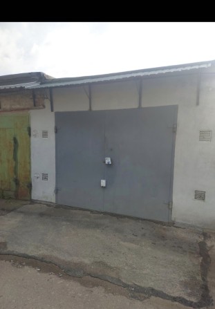 Гараж АК-27 Певци - фото 1