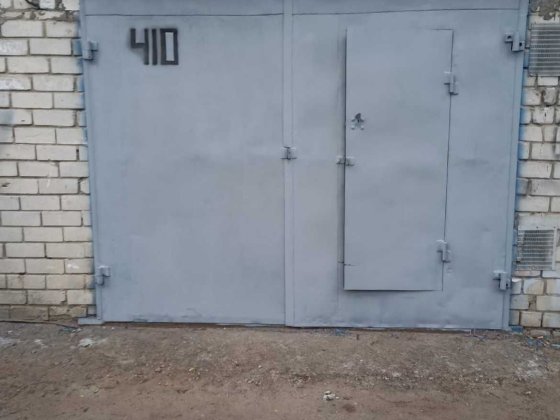 Капітальний гараж АК21, біля автосалону "Богдан-авто". Район ЗАЗ. Чернігів