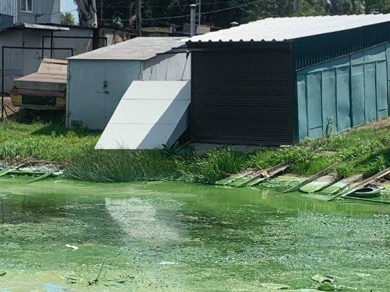 Продам гараж под лодку с отдельным ящиком Днепр