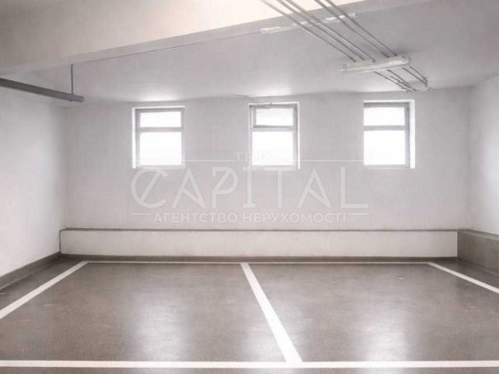 ТЕРМІНОВО 2 підземних паркінгів Івасюка 8 Оболонь Київ