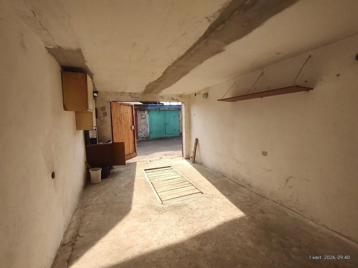 Продам гараж Троещина Спутник 1 3.20х6 асфальт власник - фото 1