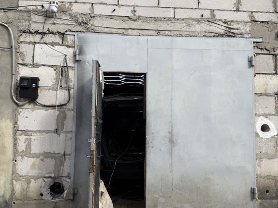 Продам дво поверховий гаражв Світанок + з інструментом та двома мерседесами Житомир