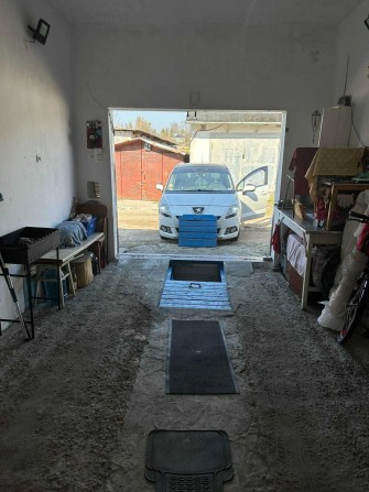 гараж продається на Максимовича 11 - фото 1