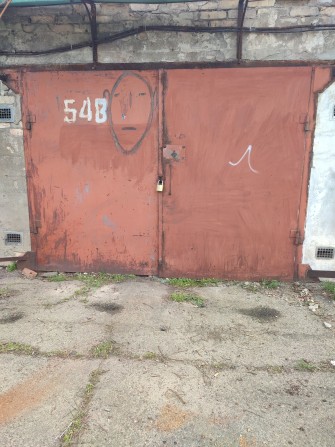 Гараж а/к Металлург в Октябрьском сухой  р-н завода  Океан - фото 1