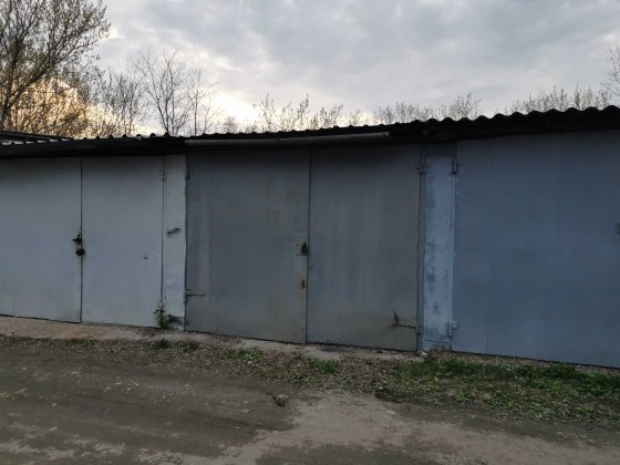 Гараж возле ст. метро Академика Павлова Кооператив Родничок Харків