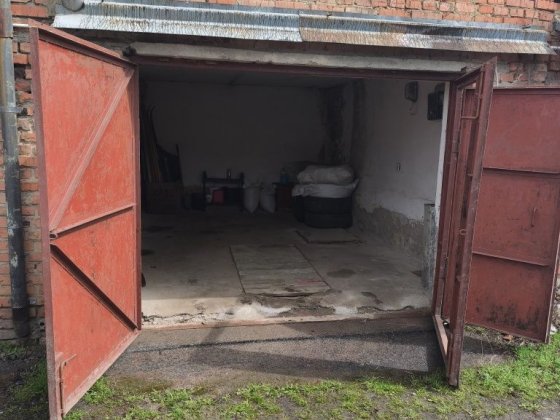 Продам цегляний гараж ГСК Пірогово Березина