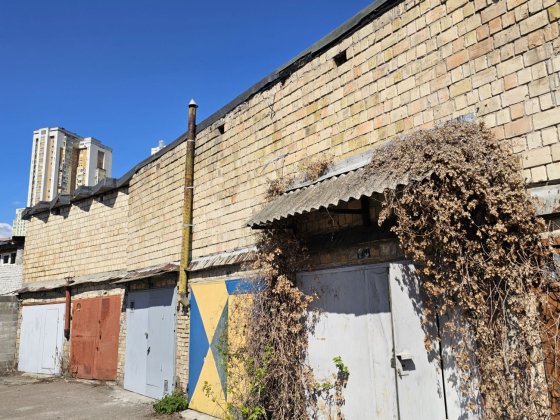 Продам гараж каменный