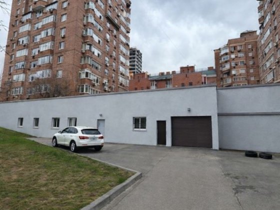 Паркоместо в подземном паркинге Київ