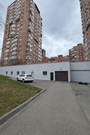 Паркоместо в подземном паркинге - фото 1