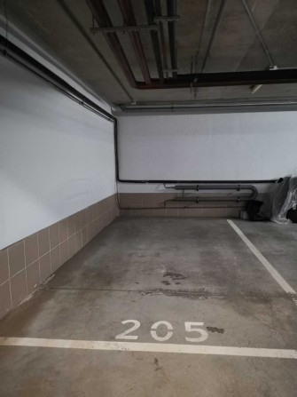 Паркомісце ЖК Новопечерські Липки, Андрія Верхогляда 3. - фото 1