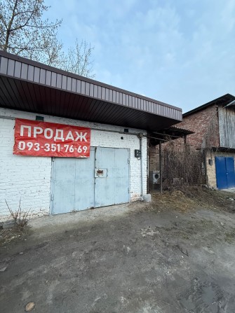 Гараж з документами - фото 1