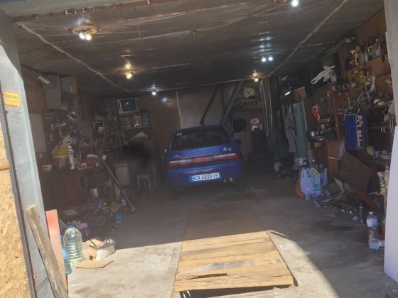 Продаж в Києві трирівневого гаража ,вул.Симеренко Іванковичі