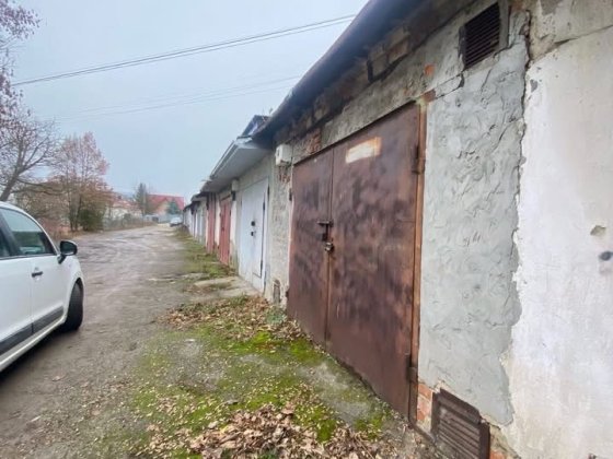 Гараж в Березовиці Большая Березовица