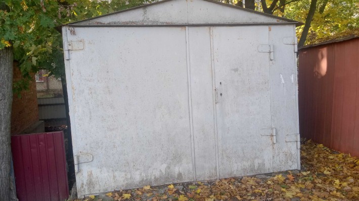 Металевий гараж для машини - фото 1