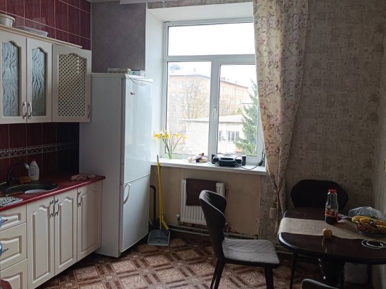 Продам 3 кімнатну квартиру з а/о. Центр. Бердичев