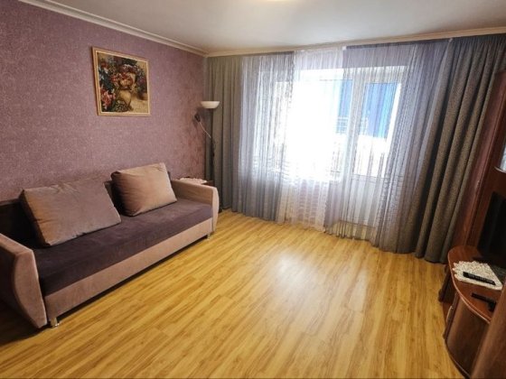 Продаж 1 кім.кв., чешка, ремонт, меблі