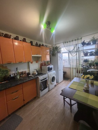 Продам 2-ком кв ул Солнечная - фото 1