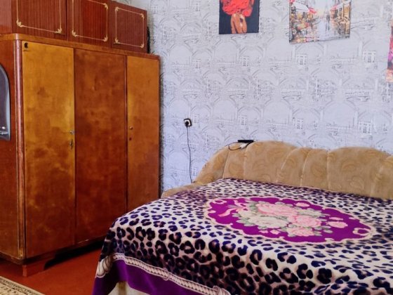 Терміновий продаж 3-х кімнатна квартира в одноповерховому будинку Бердичев