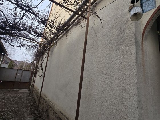 Продається двокімнатна квартира Берегово